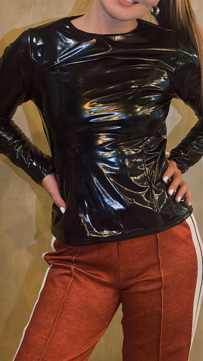 Blusa Cuero Negra Hyfve