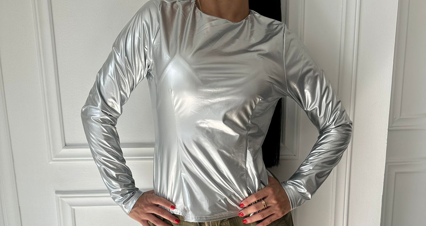 Blusa Cuero Negra Hyfve